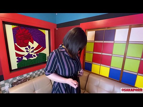 ❤️ Japanese cutie met groot tiete masturbeer met seksspeelgoed en kry 'n orgasme. Sy praat in 'n onderhoud oor haar fokken ervaring. Groot tiete en harige poes wat hard kreun. Osakaporn ❌ Porno op af.myteporn.ru ❌️