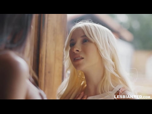 ❤️ Meisie kom 'n paar maande later by die huis en eet uiteindelik haar stiefma se poes ❌ Porno op af.myteporn.ru ❌️